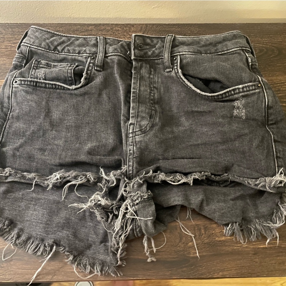 Forever 21 distressed black shorts